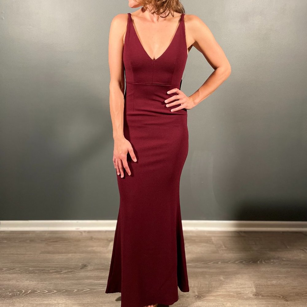 Lulus Melora Mermaid Dress in Plum NWT